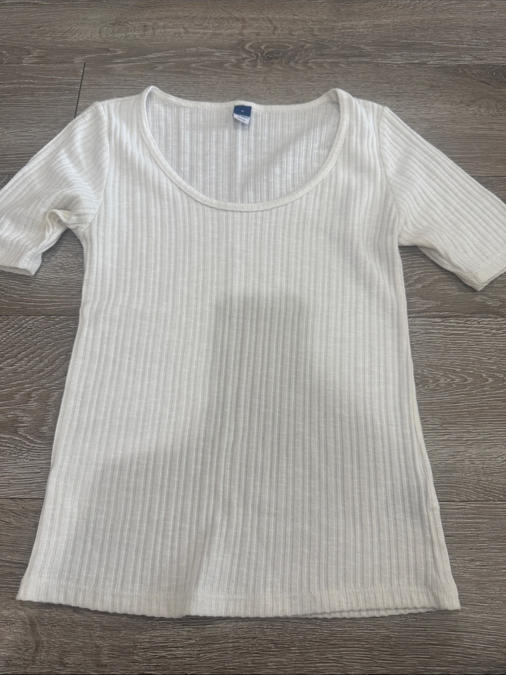 Old Navy Cream Ribbed Scoop Neck Short Sleeve Tee